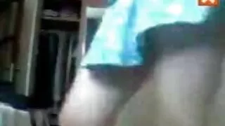 Atraktiivne naaber raamitud must kukk